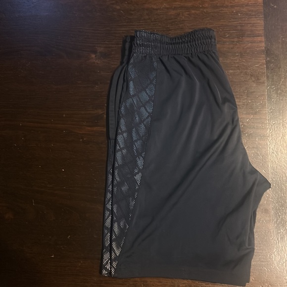 Nike Elite Basketball Shorts - Picture 5 of 12